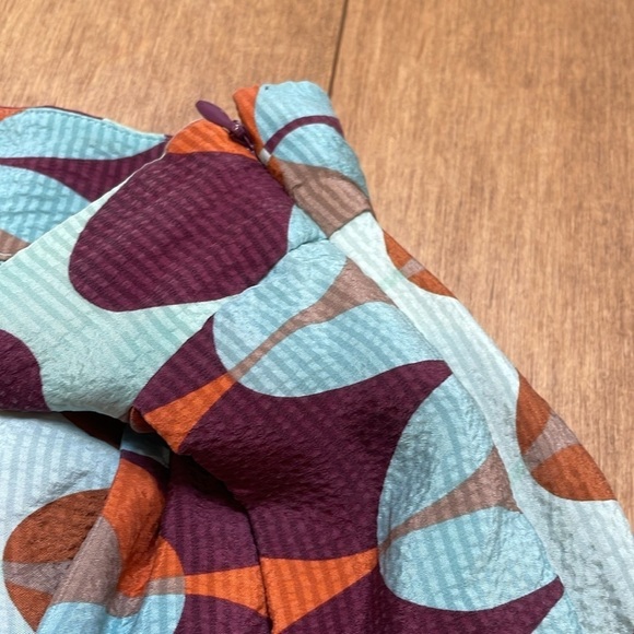HD in Paris Anthropologie Blue Orange geometric Pleated A-Line Silk Skirt size 2 - Picture 4 of 10